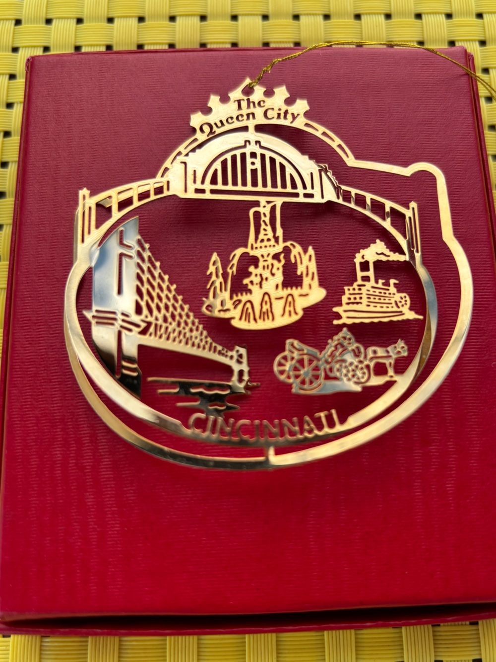 Cincinnati "The Queen City" 24k gold-finish Ornament 1994